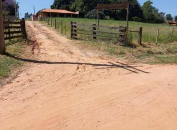 ed6f8e8d4b401d575c5b8b6a50435b674845613d · Rancho com 3 dormitórios à venda, 1 m² por R$ 1.320.000,00 - Zona Rural - Piratininga/SP