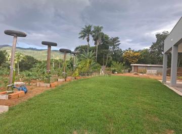 Rural · 2000m² · 2 Quartos · 2 Vagas · Chácara próxima à Fernão Dias.