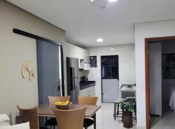 Apartamento de 2 quartos, Porto Seguro · Apartamento superior de 2 quartos (sendo 1 suíte) na Orla de Porto
