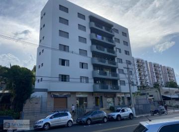 med_6ddbb8aa5c491db2930b3580162df50f.jpg · Apartamento à venda - no Centro