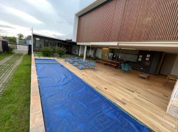 Casa de 4 quartos, Brasília · Casa Condomínio Prive I Lago Norte 4 quartos armários lazer completo