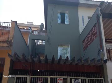 Casa · 105m² · 4 Quartos · 2 Vagas · Sobrado Chácara Inglesa