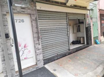 Comercial · 150m² · Casa comercial com 150 metros- excelente localização