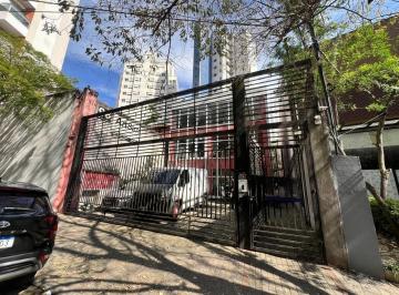 Comercial · 540m² · 4 Vagas · Prédio comercial para locação na Vila Andrade, São Paulo-SP: 5 banheiros, 4 vagas e 540m² de área!