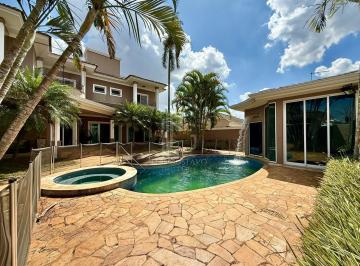Casa de 4 quartos, Itapetininga · CASA 4 SUÍTES COM PISCINA - OUROVILLE