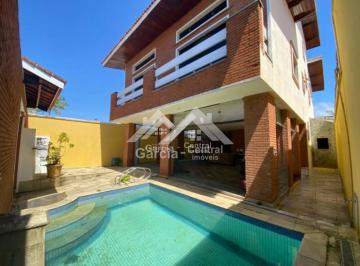 Casa · 393m² · 5 Quartos · 3 Vagas · Casa em Peruíbe