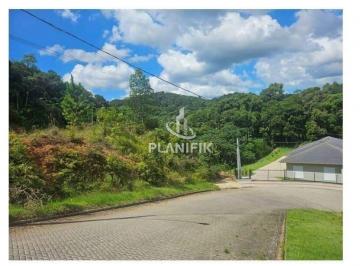 Terreno · 70001m² · Loteamento Lagoa Dourada – Infraestrutura Completa e Qualidade de Vida