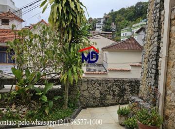 809080sbx.jpg · Casa duplex, bem localizada, 4 quartos, 5 vagas cobertas, silenciosa, ajardinada