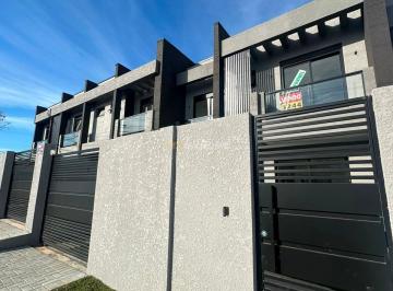 Casa · 122m² · 3 Quartos · 2 Vagas · Sobrado com 3 suítes em Santa Felicidade com jardim/ garden - 14774