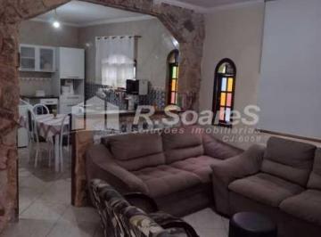 Casa · 150m² · 2 Quartos · 1 Vaga · Casa estilo colonial em vila,  Bento Ribeiro - estrada Henrique de Melo.