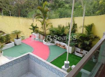 Casa · 100m² · 2 Quartos · 2 Vagas · Casa em condomínio com 02 quartos sendo 1 suíte, em Jardim Sulacap.
