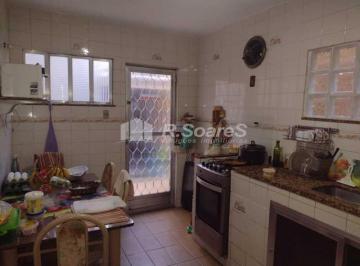 Casa · 80m² · 3 Quartos · 1 Vaga · CASA COM 03 QUARTOS, RUA COMENDADOR AGOSTINHO ALMEIRA, OSWALDO CRUZ