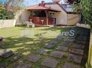 Apartamento · 146m² · 3 Quartos · 2 Vagas · Apartamento com 4 quartos sendo 1 suíte, em Vila Valqueire, Cond. Vale das Orqu