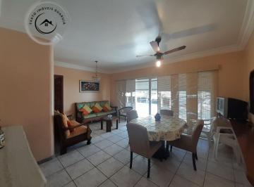 Apartamento · 95m² · 3 Quartos · 1 Vaga · Apartamento Padrão de 03 dormitórios para venda locação anual na Praia da Enseada.