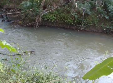 Rural de 2 quartos, Capim Branco · LINDA CHACARA COM RIO NOS FUNDOS EM CAPIM BRANCO