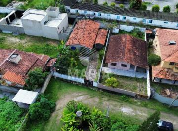 Casa de 3 quartos, Gravatá · Casa fora de condomínio com lindo jardim à venda em Gravatá/PE! DE R$ 390 MIL POR R$ 350 MIL!