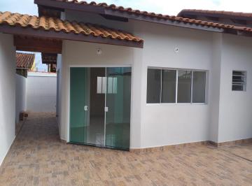 Casa de 3 quartos, Itanhaém · CASA COM PISCINA A VENDA NA PRAIA EM ITANHAÉM/SP