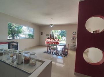 Casa · 250m² · 3 Quartos · 10 Vagas · Guara Park, lote de 800 metros casa maravilhosa bem arejada!