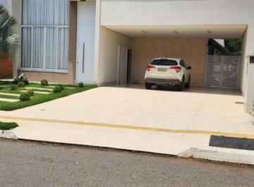 Casa · 215m² · 3 Quartos · 4 Vagas · Portal do Sol Green - Casa de Condomínio 3 quartos, sendo 3 suítes