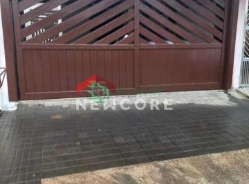 Casa · 74m² · 2 Quartos · 2 Vagas · Casa em  Rua dos Funcionários Públicos - Vera Cruz - Mongaguá/SP