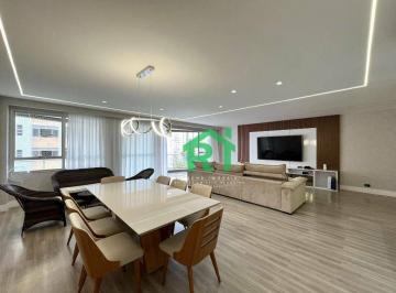 Sala · Apartamento com 4 quartos (2 suítes), 2 vagas e lazer à venda em Pitangueiras, Guarujá