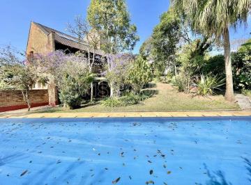 202409091725205452.jpg · Casa para Venda em Carapicuíba, Granja Viana, 3 dormitórios, 1 suíte, 3 banheiros, 2 vagas
