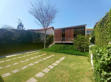20240517125641951845.jpg · Casa para Venda em Cotia, 2 dormitórios, 1 suíte, 2 banheiros, 3 vagas