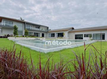 cae45b058170181be4e10fdb188401bcce54aedd · Chácara com 9 quartos à venda, 11100 m² por R$ 10.000.000 - Bairro Estância Guararema - Guararema/SP