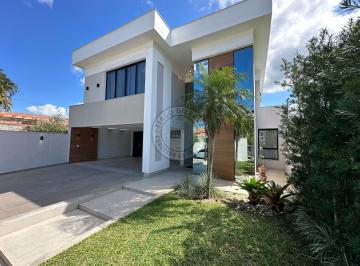 Casa · 330m² · 4 Quartos · 3 Vagas · Casa de Altíssimo padrão no condomínio Elisa