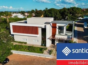 Casa de 4 quartos, Águas Claras · CASA ARNIQUEIRAS QUADRA 4 ÁGUAS CLARAS MODERNA SUÍTE PISCINA GARAGEM SAUNA 
