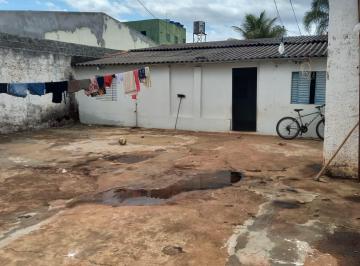Casa de 3 quartos, Planaltina · Lote com 300m² no Setor Tradicional Rua PARÁ / Escriturado e Registrado