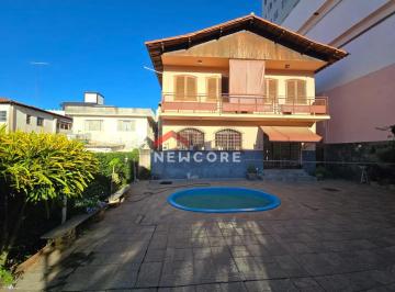 Casa · 335m² · 4 Quartos · 4 Vagas · Casa em  Rua Saldanha da Gama - Colégio Batista - Belo Horizonte/MG