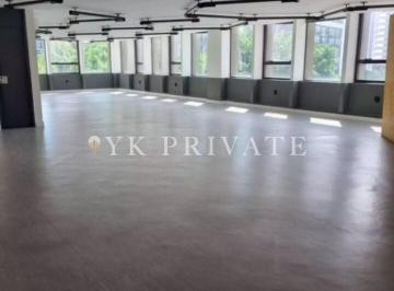Comercial · 286m² · 2 Quartos · 6 Vagas · Conj. Comercial na Vila Olímpia de 286m² com 06 vagas de garagem.