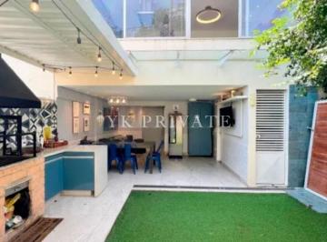 Casa · 249m² · 3 Quartos · 2 Vagas · Casa / Sobrado / Condomínio / 249m² / 3 dormitórios / 2 Suítes / 2 Vagas / Rua Marco Aurelio 75 /