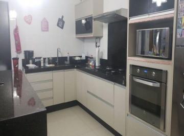 symhdqw2odqwyzqzmmjhnzq2_md · Sobrado à Venda em Condomínio Via Reggio, Sorocaba - SP