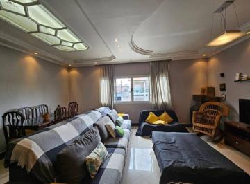 Casa · 190m² · 3 Quartos · 3 Vagas · Sobrado com 3 Quartos 3 suítes e 3 banheiros à Venda, 190 m²