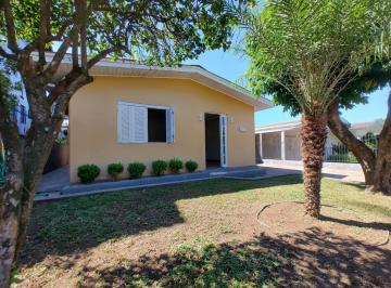 693252_i39Zp7FnBE9U1715F175_69325267cf20b2a7e0c.jpg · Casa plana com 3 quartos e amplo terreno no bairro Floresta em Estância Velha, RS