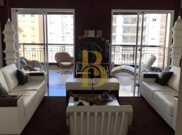 1 · Apartamento com 245 m², 4 quartos sendo 4 suítes à venda no bairro Moema Pássaros.