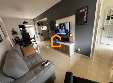 Casa · 69m² · 3 Quartos · 1 Vaga · Casa Duplex em Condomínio Fechado | 3 Quartos, sendo 1 Suíte | 69m² | Vargem Pequena