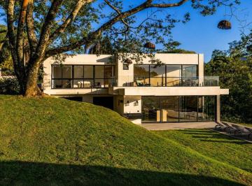 Casa · 280m² · 5 Quartos · 8 Vagas · Casa em condomínio fechado - São Roque, km 63 de Castelo Branco