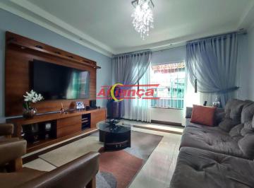 Casa · 242m² · 3 Quartos · 2 Vagas · Sobrado com terreno de 242m², com 3 quartos e 1 suíte à venda na Vila Maricy