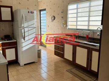 Casa · 164m² · 3 Quartos · 5 Vagas · Linda casa Térrea em Atibaia