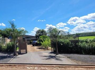 Rural · 1000m² · 3 Quartos · Chácara mobiliada à venda em Cedral com salão de jogos, piscina e usina fotovoltaica.