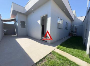 21ed1ad7a557586bafb042bb1c6c5b62e1320960 · Casa á venda com 2 quartos, sendo uma suíte no bairro Santa Terezinha em Itajubá-MG