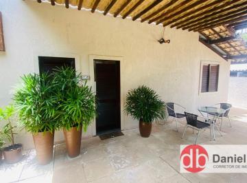 Apartamento · 60m² · 2 Quartos · 2 Vagas · Apartamento Térreo - Bem localizado