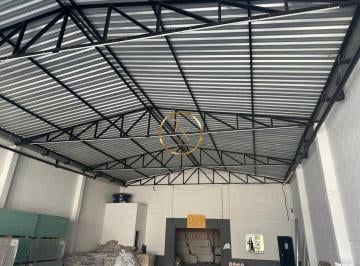 Comercial · 320m² · Lojão Incrível! 320 m2