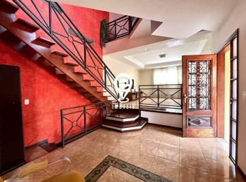 Casa · 330m² · 3 Quartos · 5 Vagas · Sobrado à venda, 3 quartos, 2 suítes, 5 vagas, Mirandópolis - São Paulo/SP