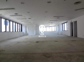Comercial · 223m² · 5 Vagas · Conjunto comercial para locação com 223m apenas 600m da estação Berrini