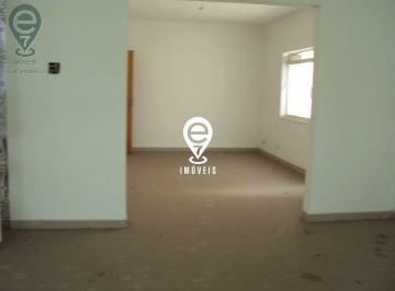 Casa · 260m² · 3 Quartos · 8 Vagas · Sobrado à venda, 3 quartos, 1 suíte, 8 vagas, Vila Monumento - São Paulo/SP