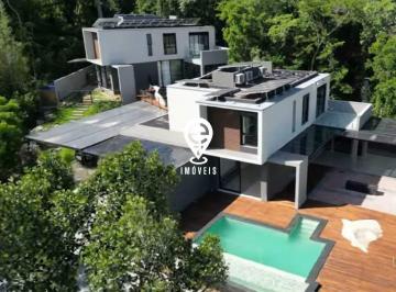 Casa · 285m² · 4 Quartos · 5 Vagas · Sobrado Impecável em Condomínio Fechado – Atibaia 